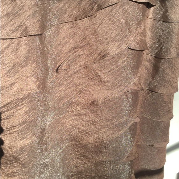 Adrianna Papell Occasions tiered shimmer dress - Picture 4 of 4